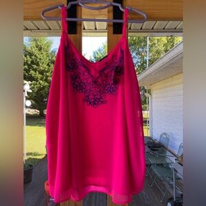 NWT 3X Hot Pink Women’s Torrid Top
